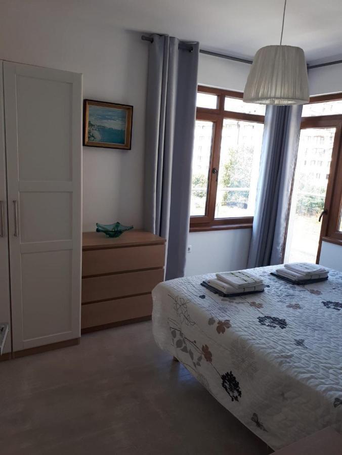Obzor Tatyana Apartaments Bonjour 外观 照片